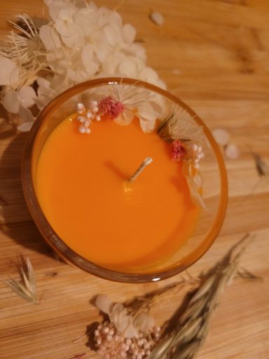 floral candle natural orange